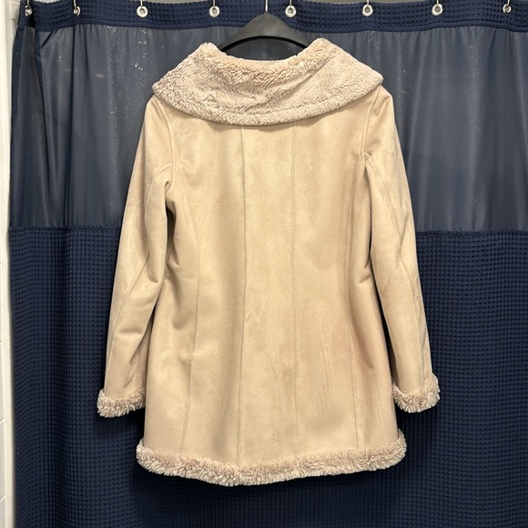 Jones New York winter jacket - Picture 2 of 3